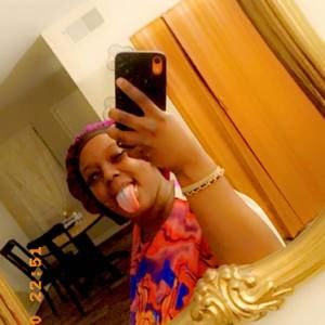 Meet your Posher, Nisha